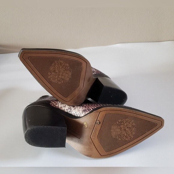 Vince Camuto Gigietta Women's Multi Color Snakeskin Print Ankle Boot Siz… - Picture 8 of 12
